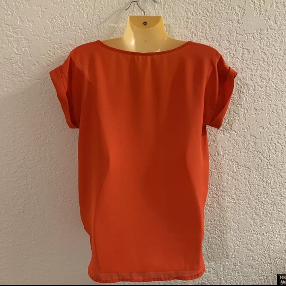 Zenana Outfitters Top Blouse Shirt Cuffed Sleeves Gold Buttons Pink Size Medium - Picture 3 of 8